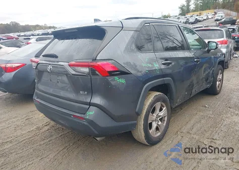 2019 Toyota Rav4 Xle из США, поврежденный, VIN 2T3W1RFV1KC001639